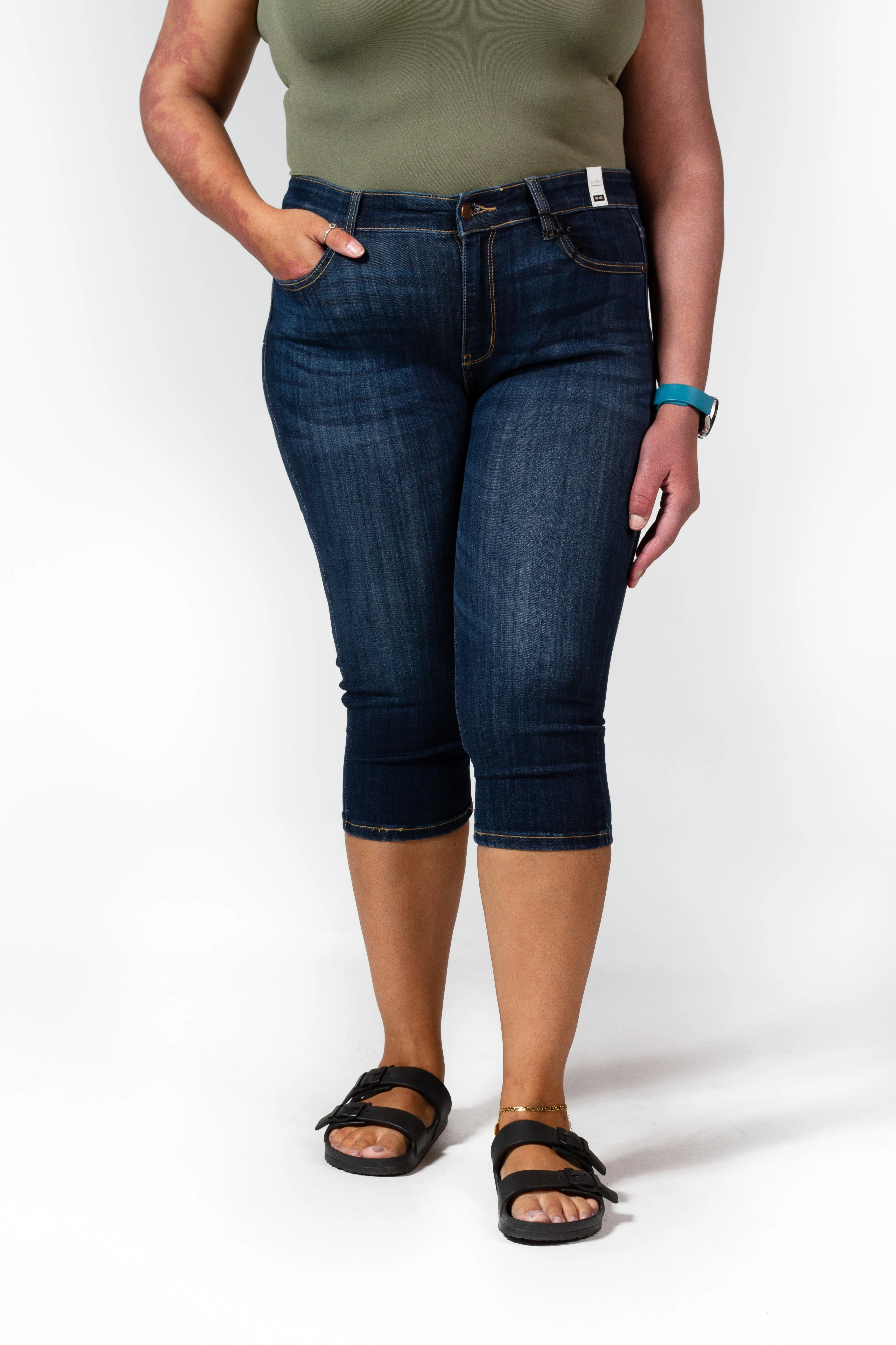 Dark Wash Judy Blue Mid Rise Capri