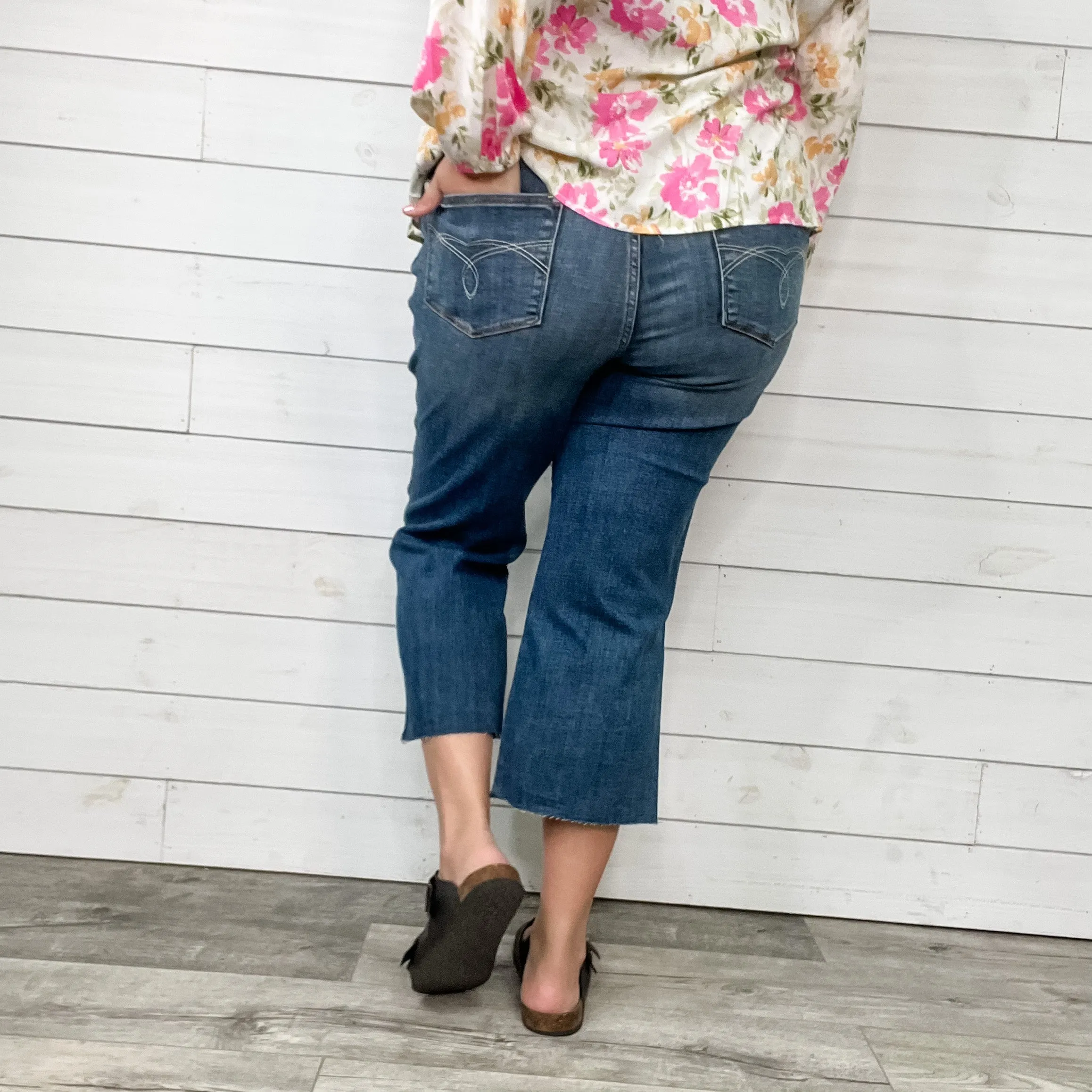 Judy Blue "Against the grain" Wide Leg Crop