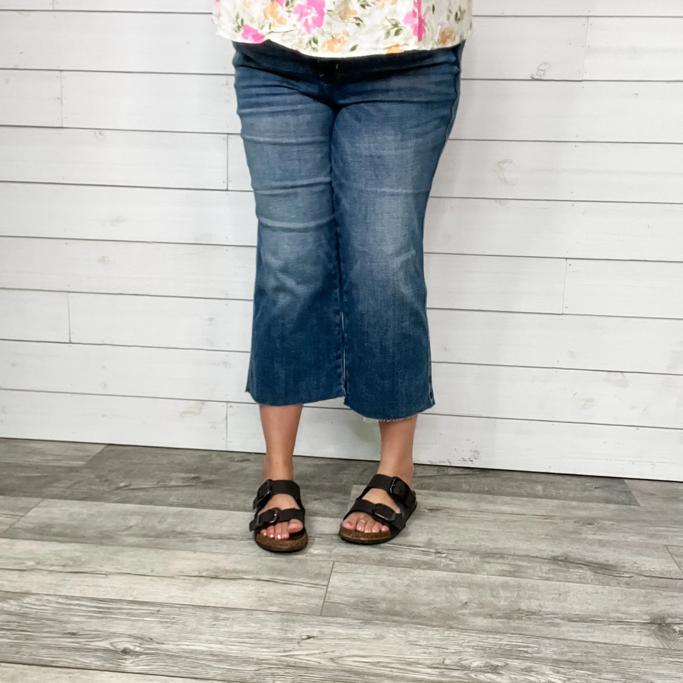 Judy Blue "Against the grain" Wide Leg Crop