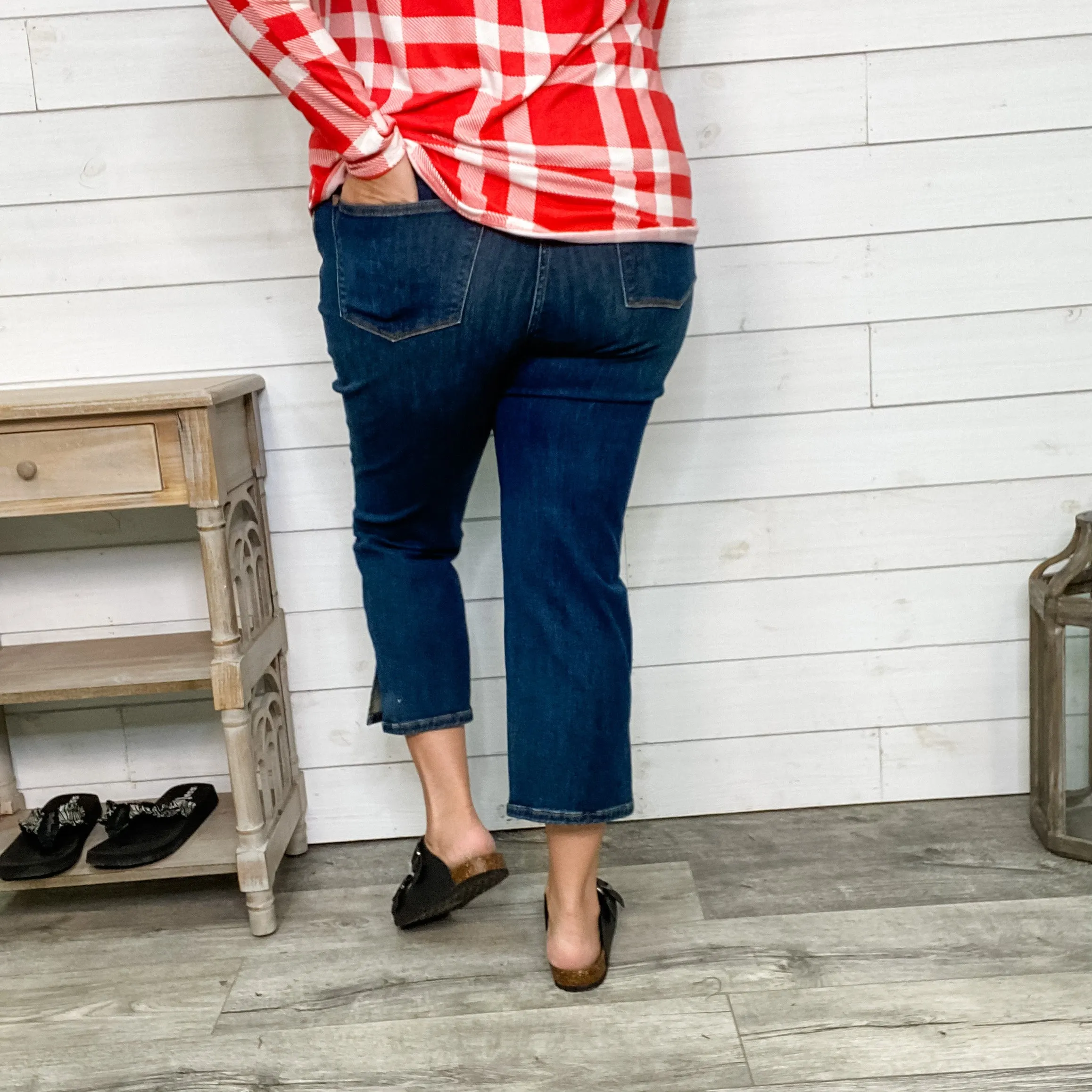 Judy Blue "Simmer Down" Straight Leg Cropped Jeans