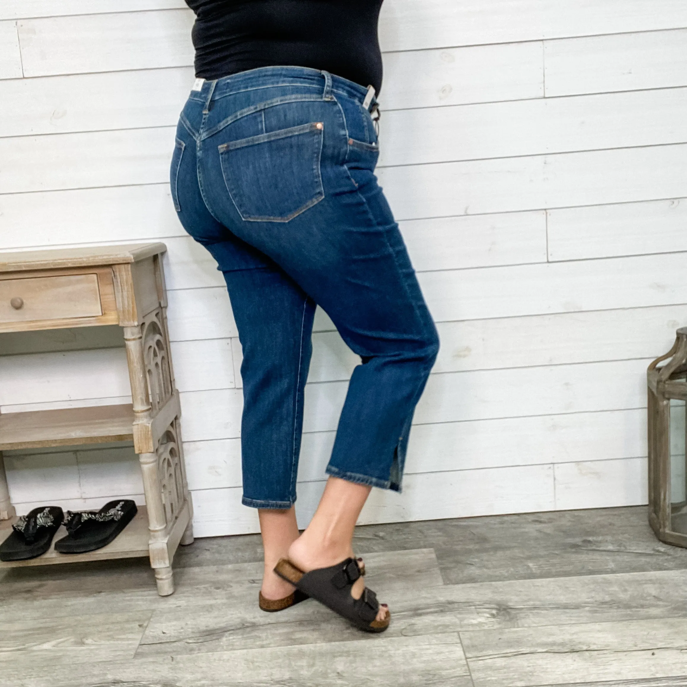 Judy Blue "Simmer Down" Straight Leg Cropped Jeans