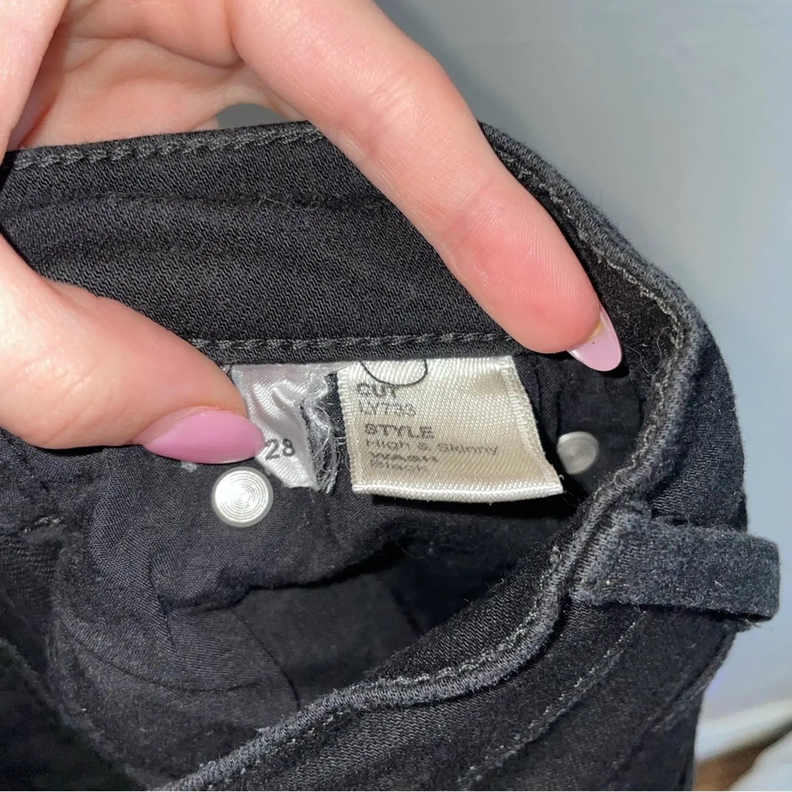 Reformation High & Skinny Black Denim High Rise Skinny Jeans (28)