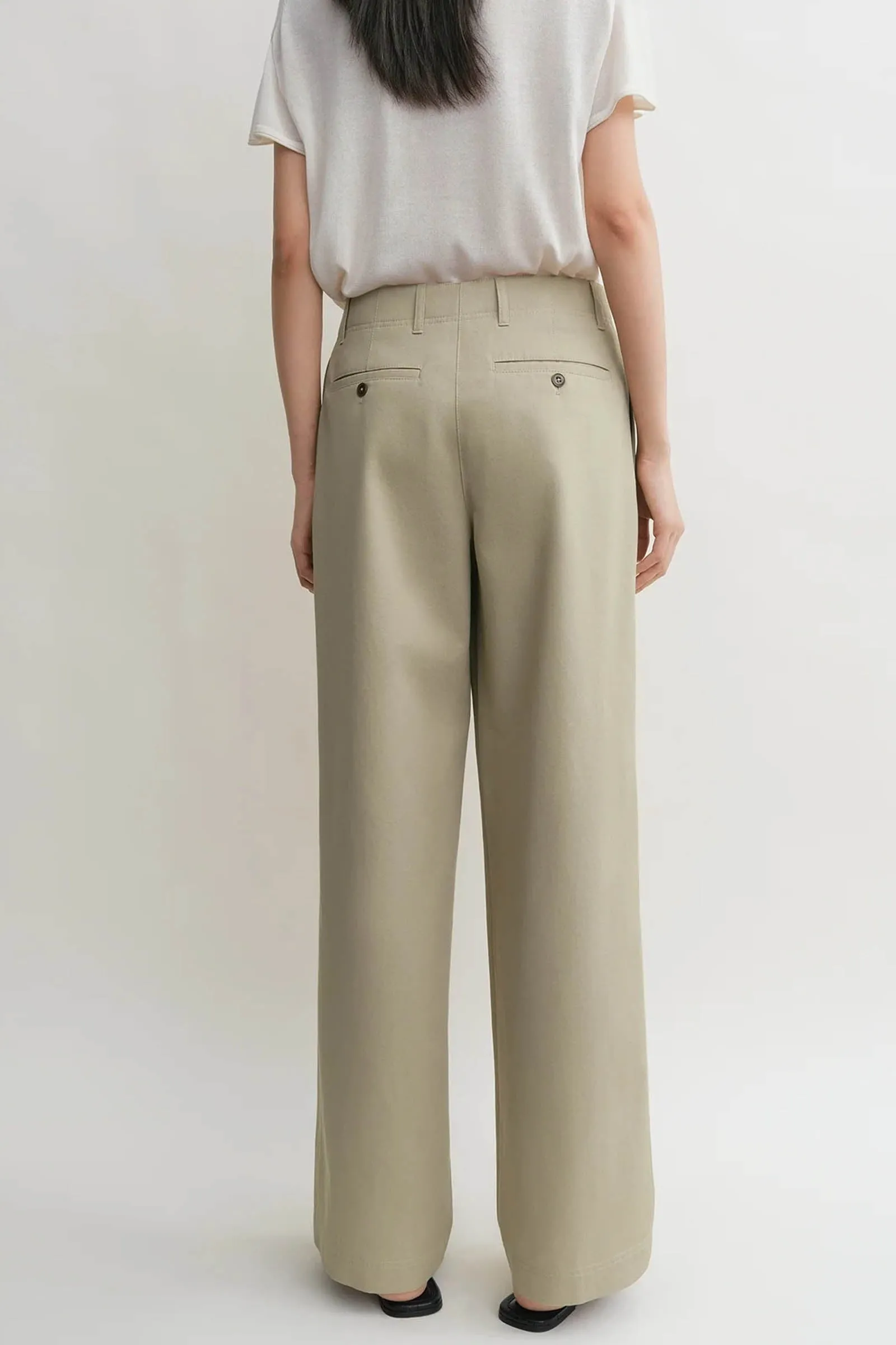 Relaxed chino trousers
