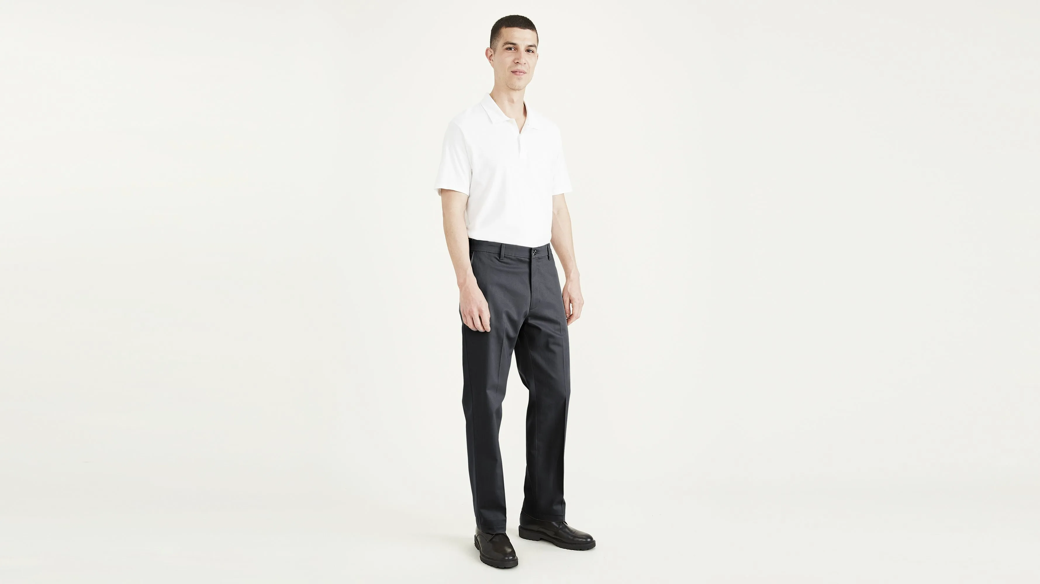 Signature Iron Free Khakis, Classic Fit with Stain Defender®
